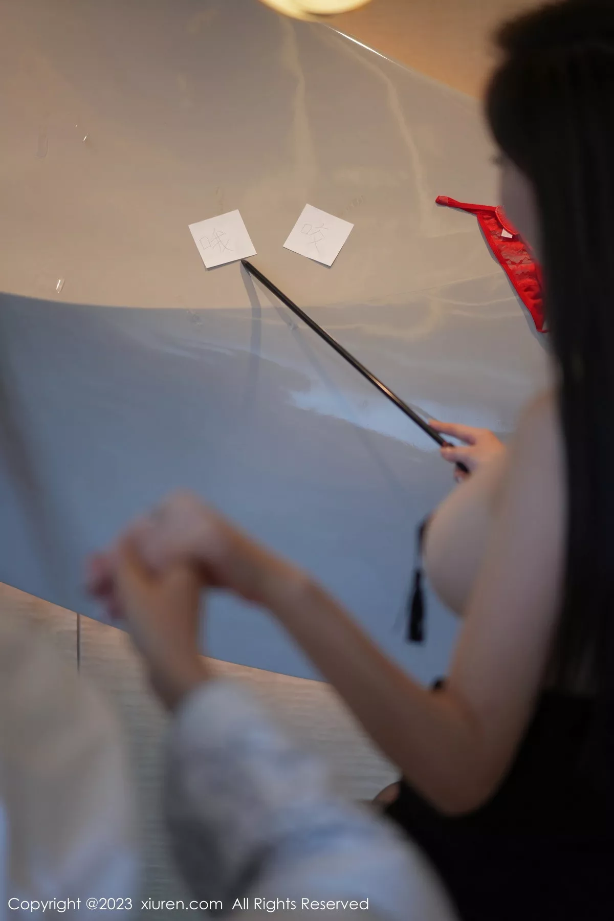 秀人集.com_[XiuRen秀人网]No.7095_女神Carol周妍希蓝衬衫配黑短裙露开档黑丝秀翘臀美腿诱惑写真76P