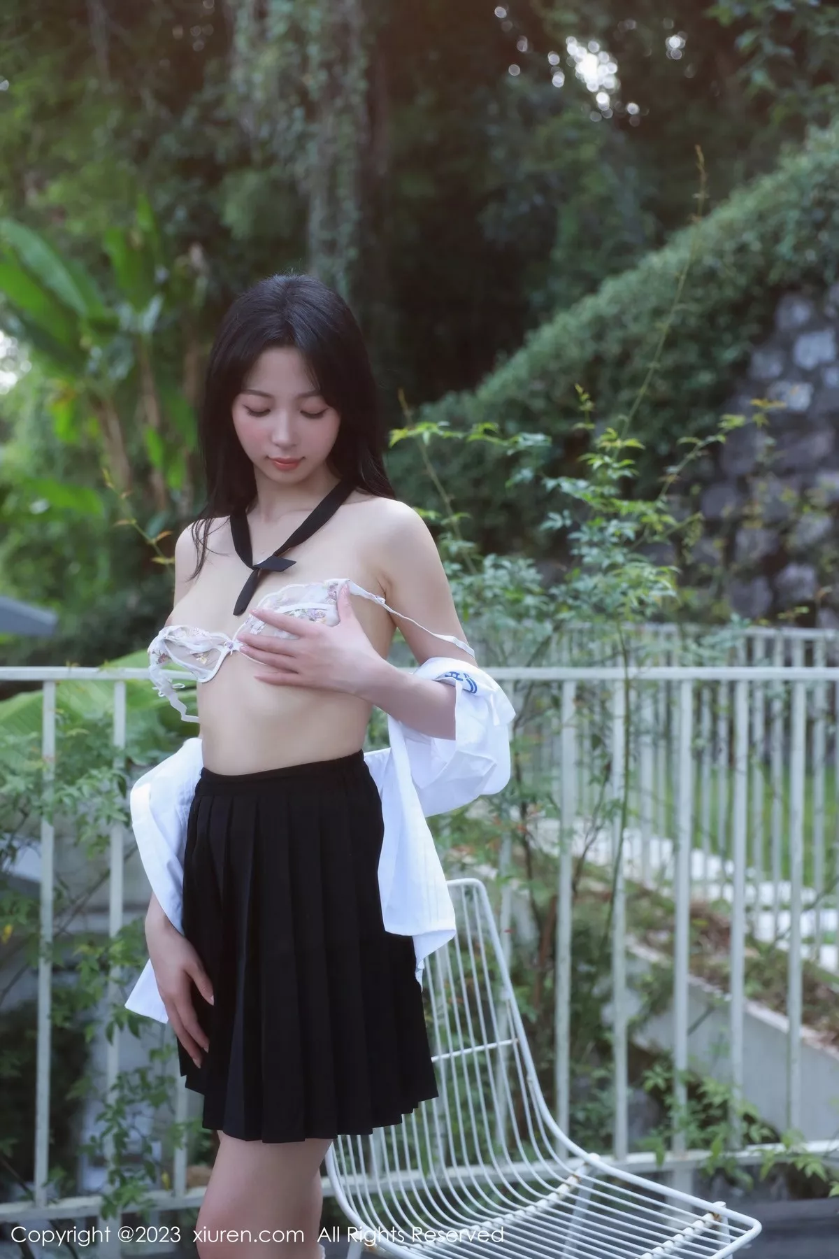 秀人集.com_[XiuRen秀人网]No.6969_模特糖豆sisi白色上衣配黑短裙露性感淡色轻透内衣迷人诱惑写真61P