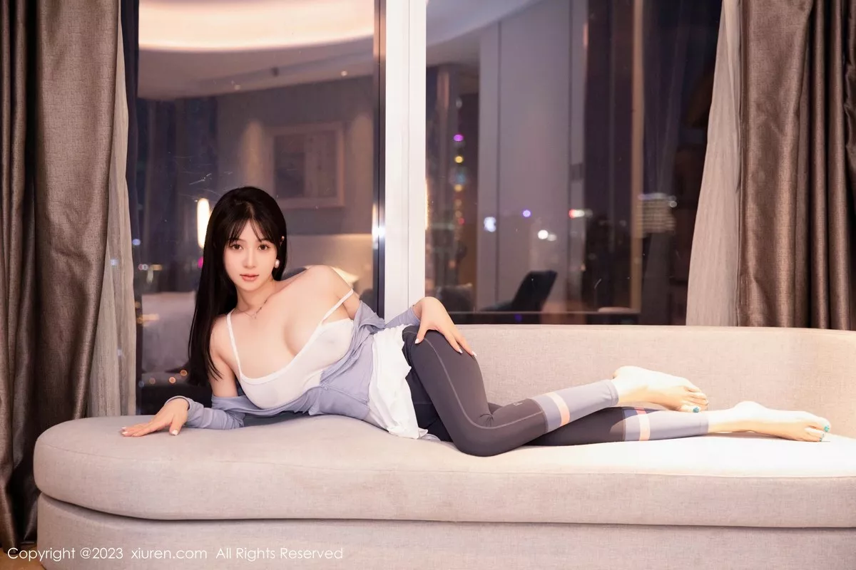 秀人集.com_[XiuRen秀人网]No.6968_模特柚琪Rich浴室场景性感白色轻透吊带服秀丰满身材诱惑写真83P