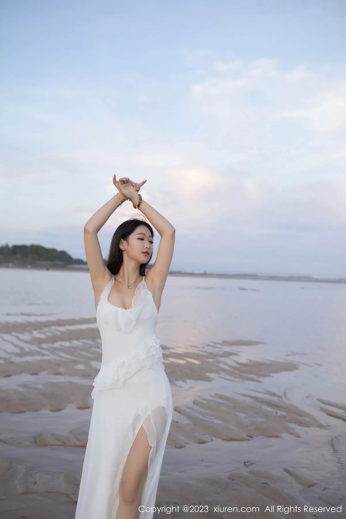 秀人集.com_[XiuRen秀人网]No.6976_模特唐安琪白色连衣长裙+性感白色吊带睡裙秀曼妙身姿诱惑写真80P