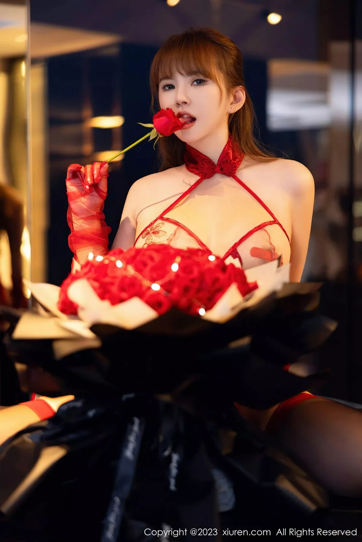 秀人集.com_[XiuRen秀人网]No.6981_模特张思允Nice性感红色轻透情趣内衣露豪乳遮点惹火诱惑写真71P