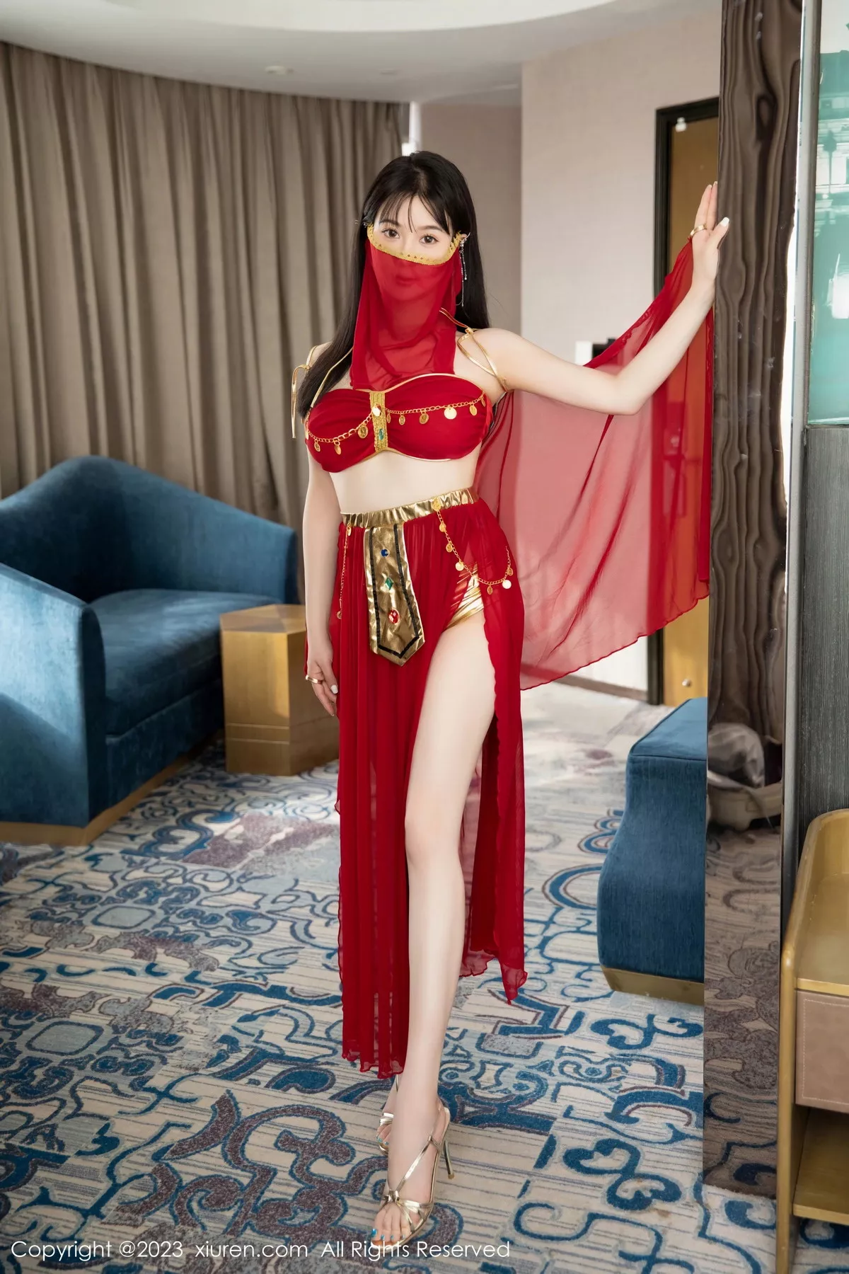 秀人集.com_[XiuRen秀人网]No.7103_模特柚琪Rich私房脱性感红色西域舞服秀曼妙身姿撩人诱惑写真74P