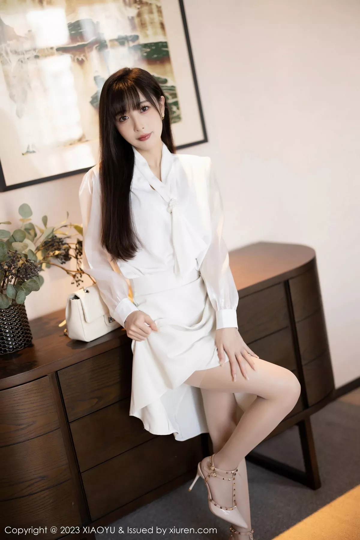 秀人集.com_[XiaoYu画语界]Vol.1088_模特林星阑性感白色连衣裙露浅色内衣配超薄肉丝妩媚迷人写真91P