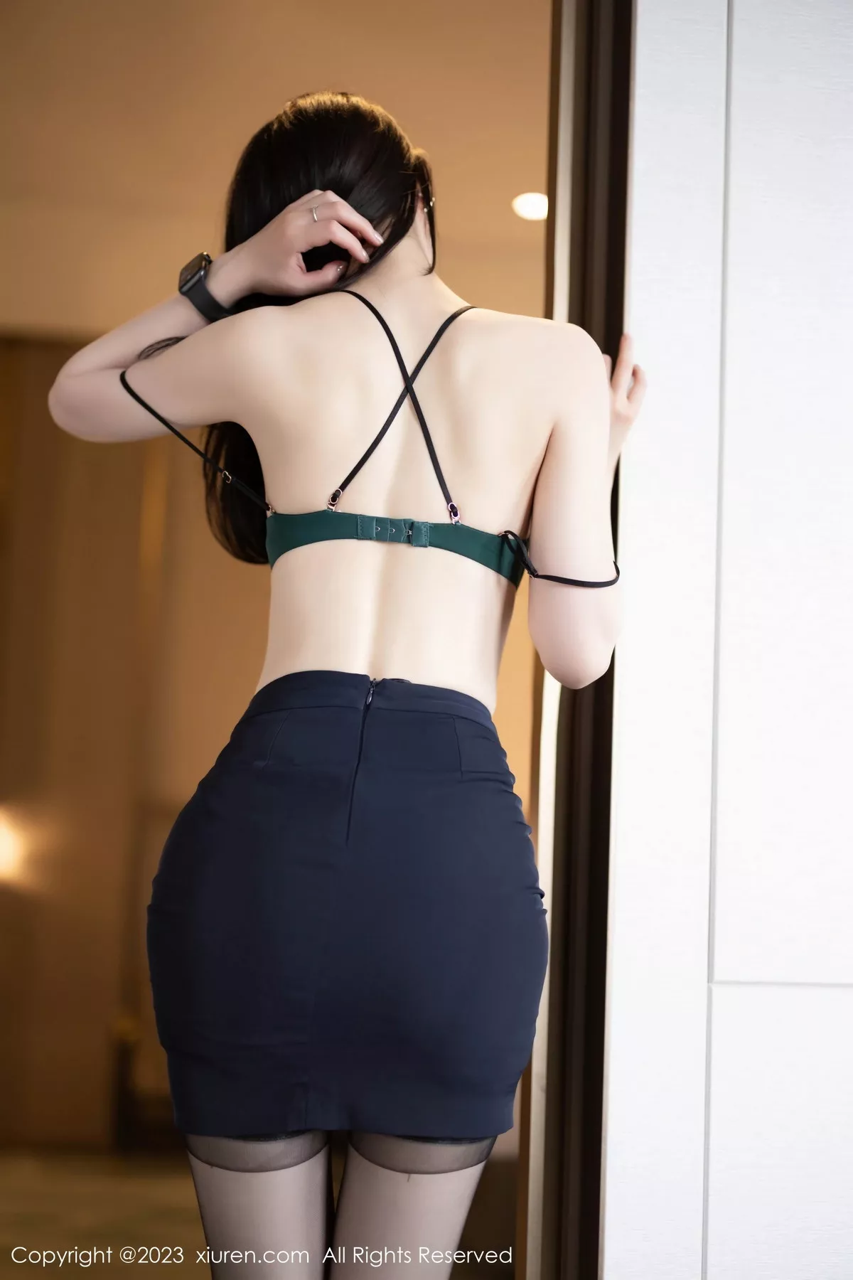 秀人集.com_[XiuRen秀人网]No.7212_模特梦心玥脱深蓝色制服露性感墨绿内衣配黑丝袜迷人诱惑写真83P