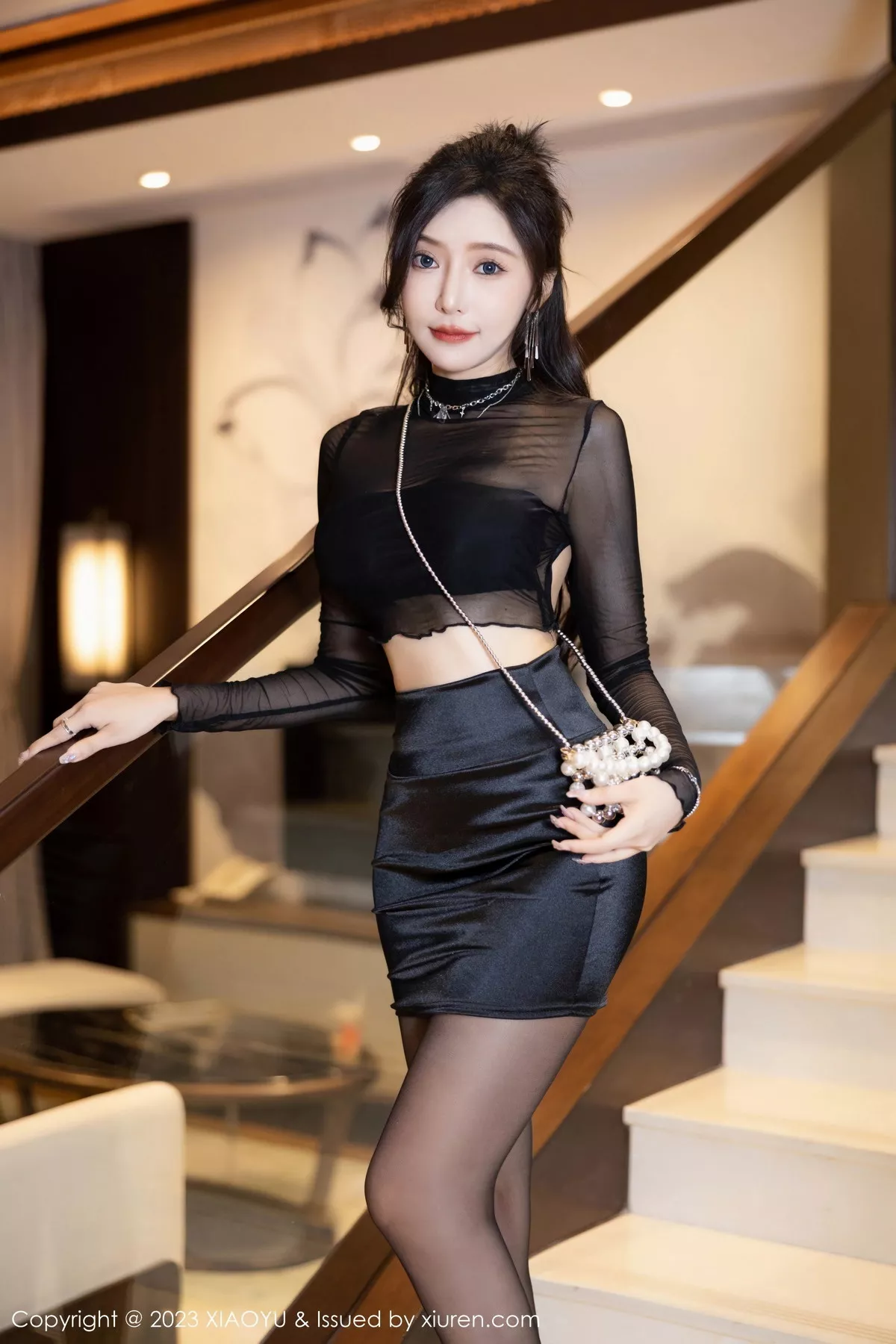 秀人集.com_[XiaoYu画语界]Vol.1091_女神王馨瑶yanni性感黑色薄纱服配开档黑丝秀曼妙身姿诱惑写真82P