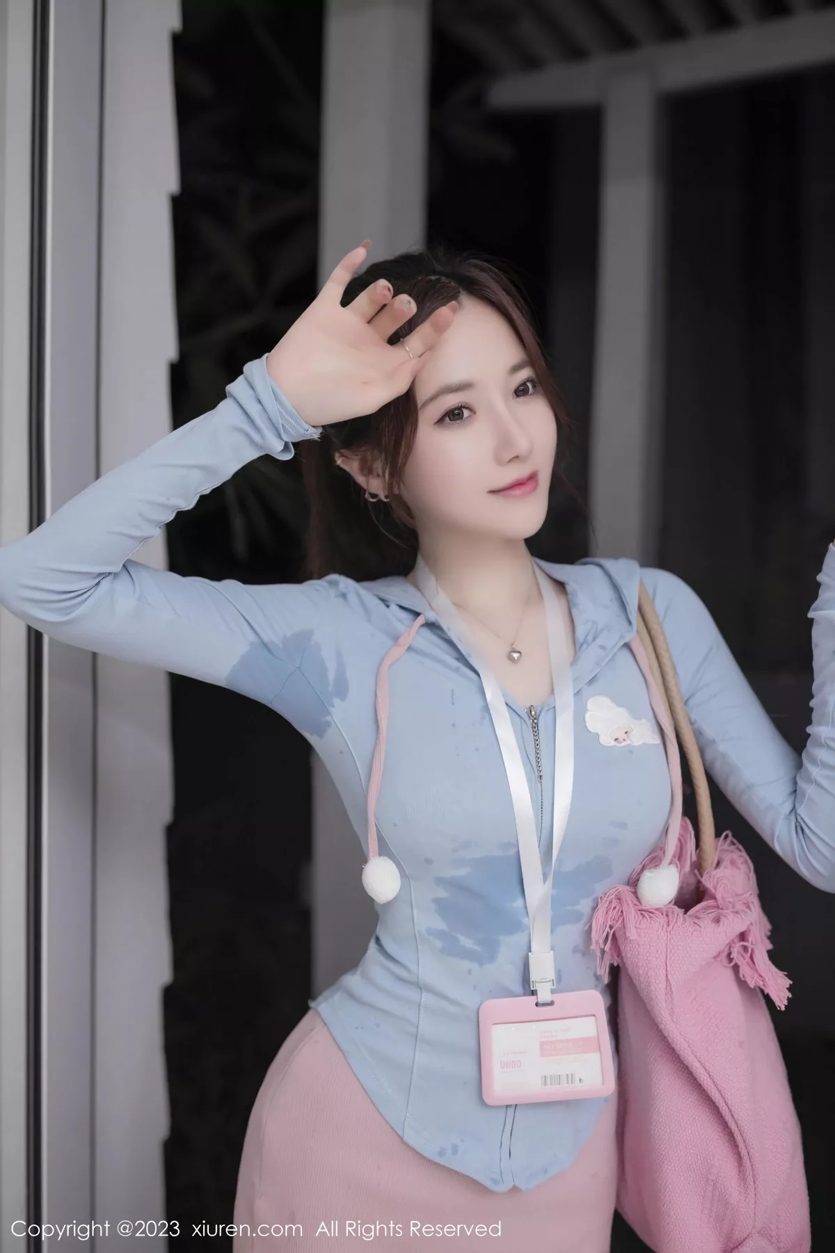 秀人集.com_[XiuRen秀人网]No.7120_模特鱼子酱Fish半脱露性感浅粉色蕾丝内衣秀曼妙身姿诱惑写真80P