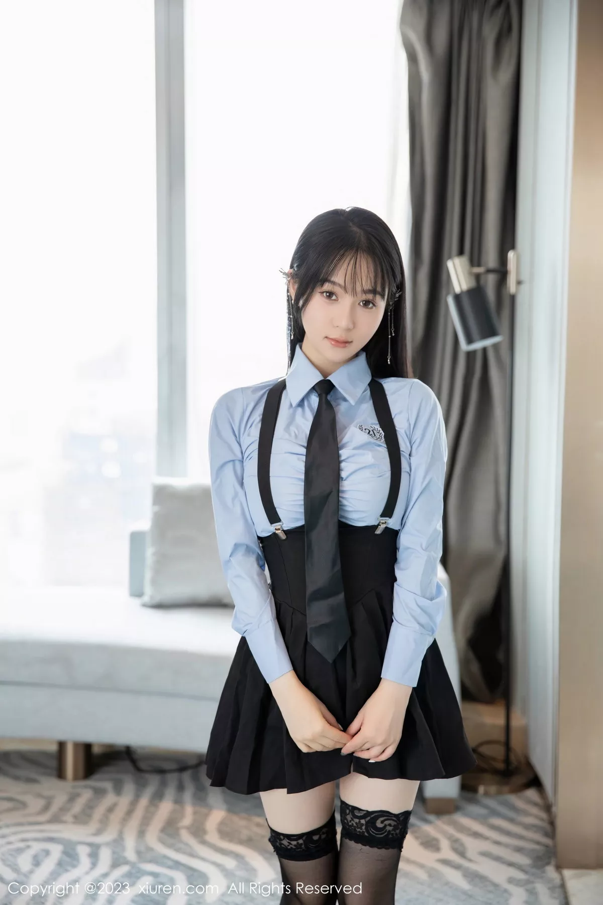 秀人集.com_[XiuRen秀人网]No.7140_模特柚琪Rich性感学妹装扮半脱露黑色内衣秀丰腴美臀诱惑写真76P