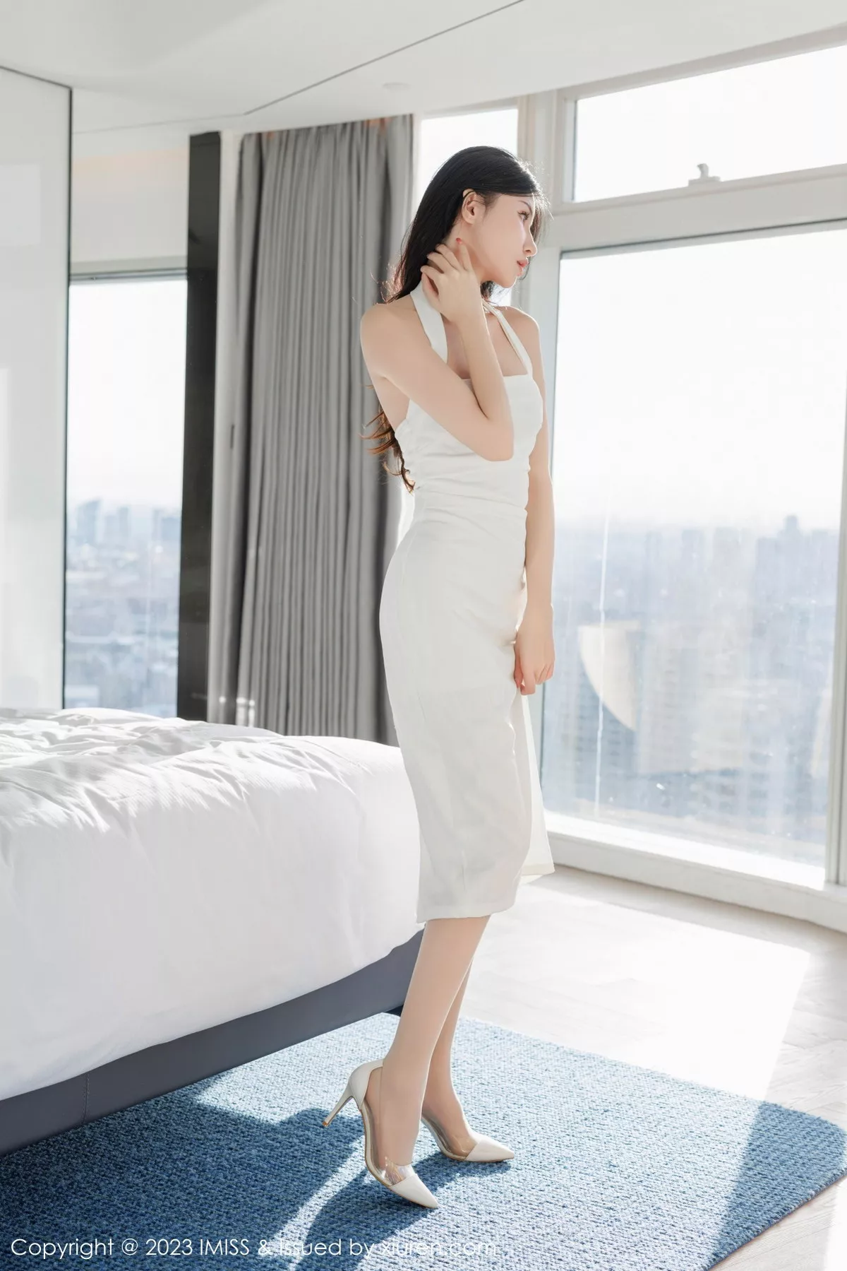 秀人集.com_[IMISS爱蜜社]Vol.750_模特泥鳅鳅性感白色背带连衣裙露果绿内衣配超薄肉丝诱惑写真62P