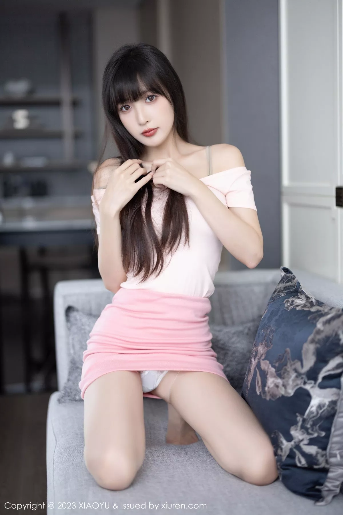 秀人集.com_[XiaoYu画语界]Vol.1112_模特林星阑浅粉色上衣配粉短裙露性感内衣配开档肉丝诱惑写真83P