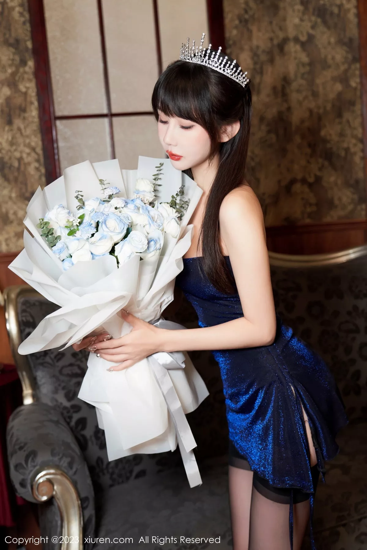 秀人集.com_[XiuRen秀人网]No.7274_模特波巧酱生日主题性感宝蓝蕾丝内衣配黑丝吊袜惹火诱惑写真90P