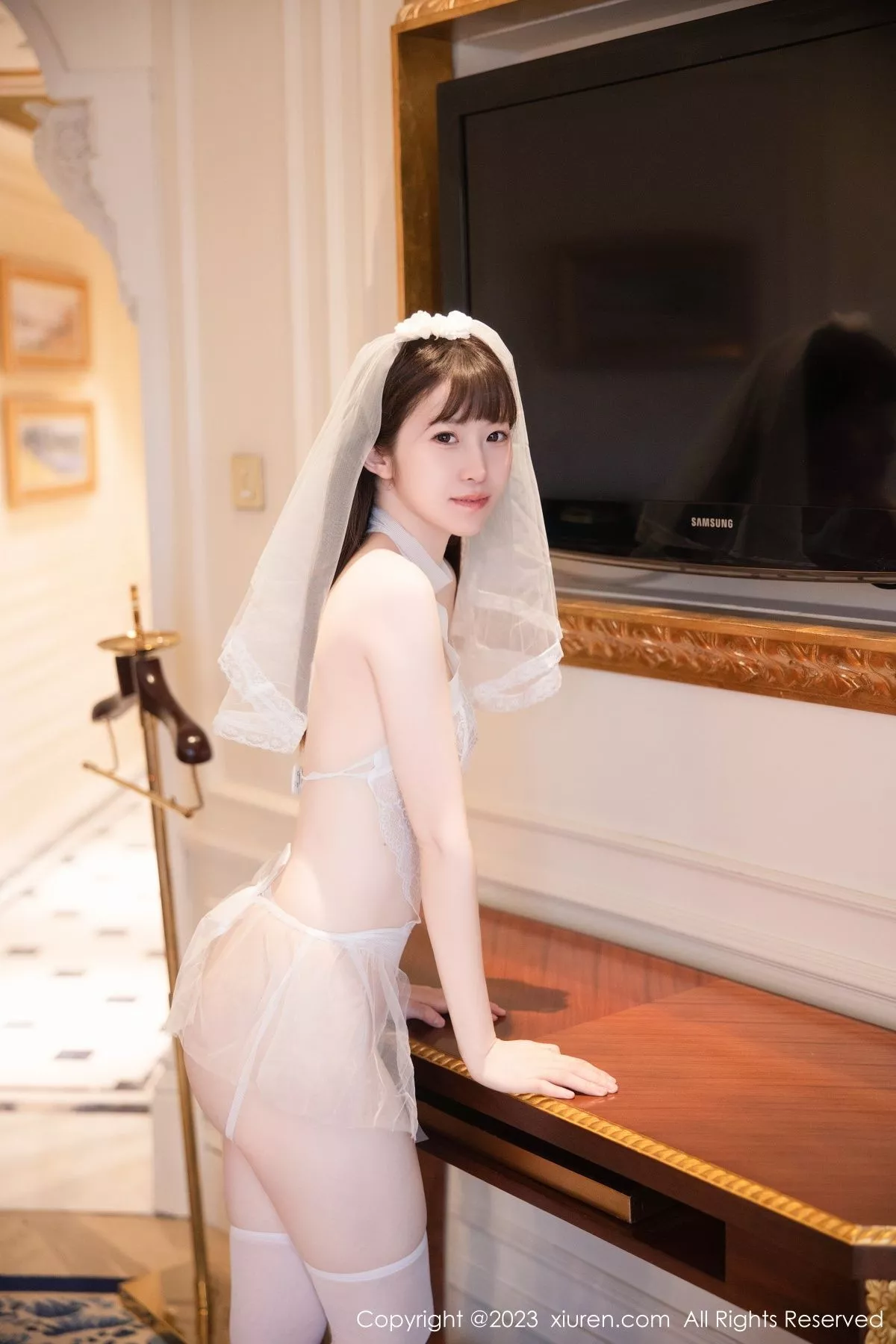 秀人集.com_[XiuRen秀人网]No.7421_模特林悠悠性感白色情趣婚纱服饰配白丝袜秀曼妙身姿诱惑写真82P