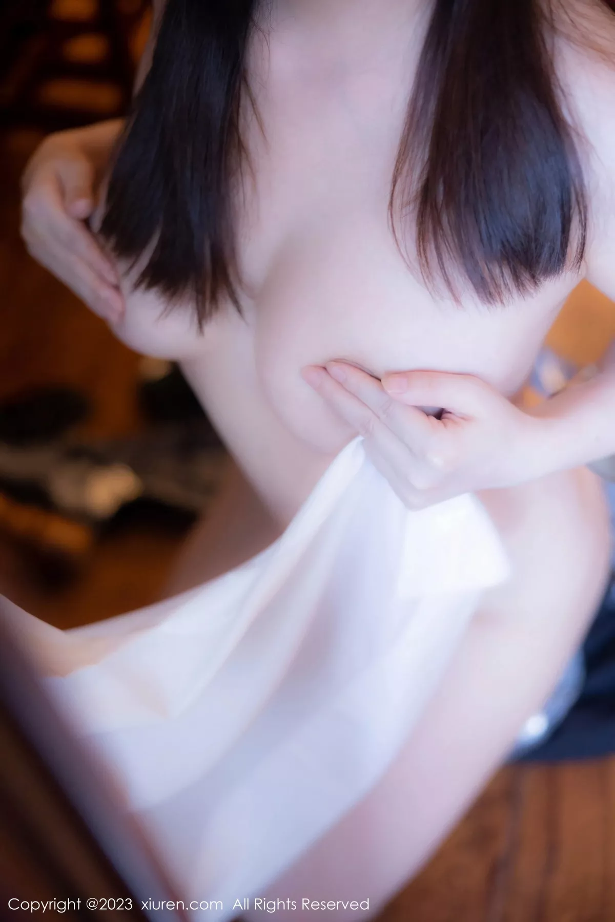 秀人集.com_[XiuRen秀人网]No.7448_模特豆瓣酱户外性感银饰苗族服饰半脱秀丰腴身材完美诱惑写真82P