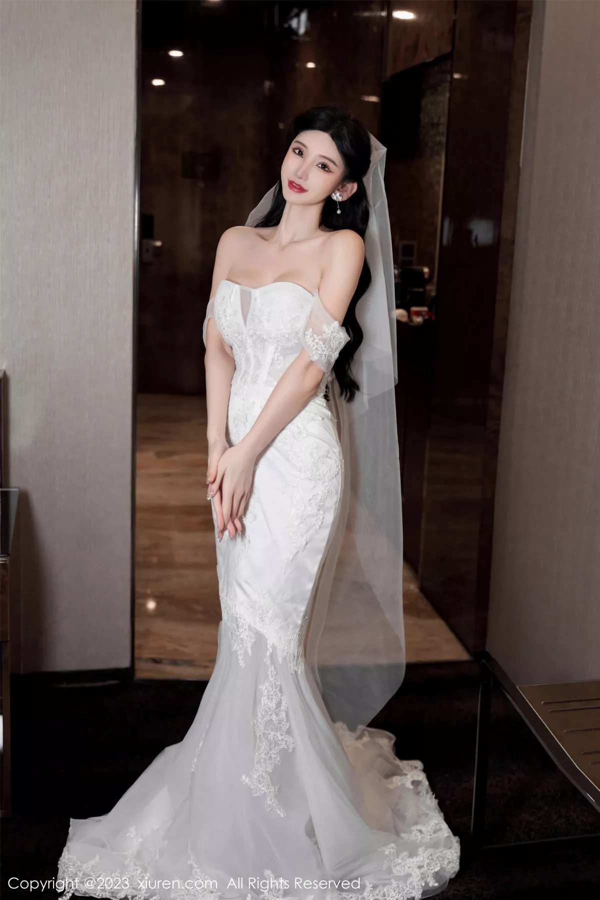 秀人集.com_[XiuRen秀人网]No.7463_女神周于希Sally性感白色婚纱+白色蕾丝情趣服饰完美诱惑写真100P