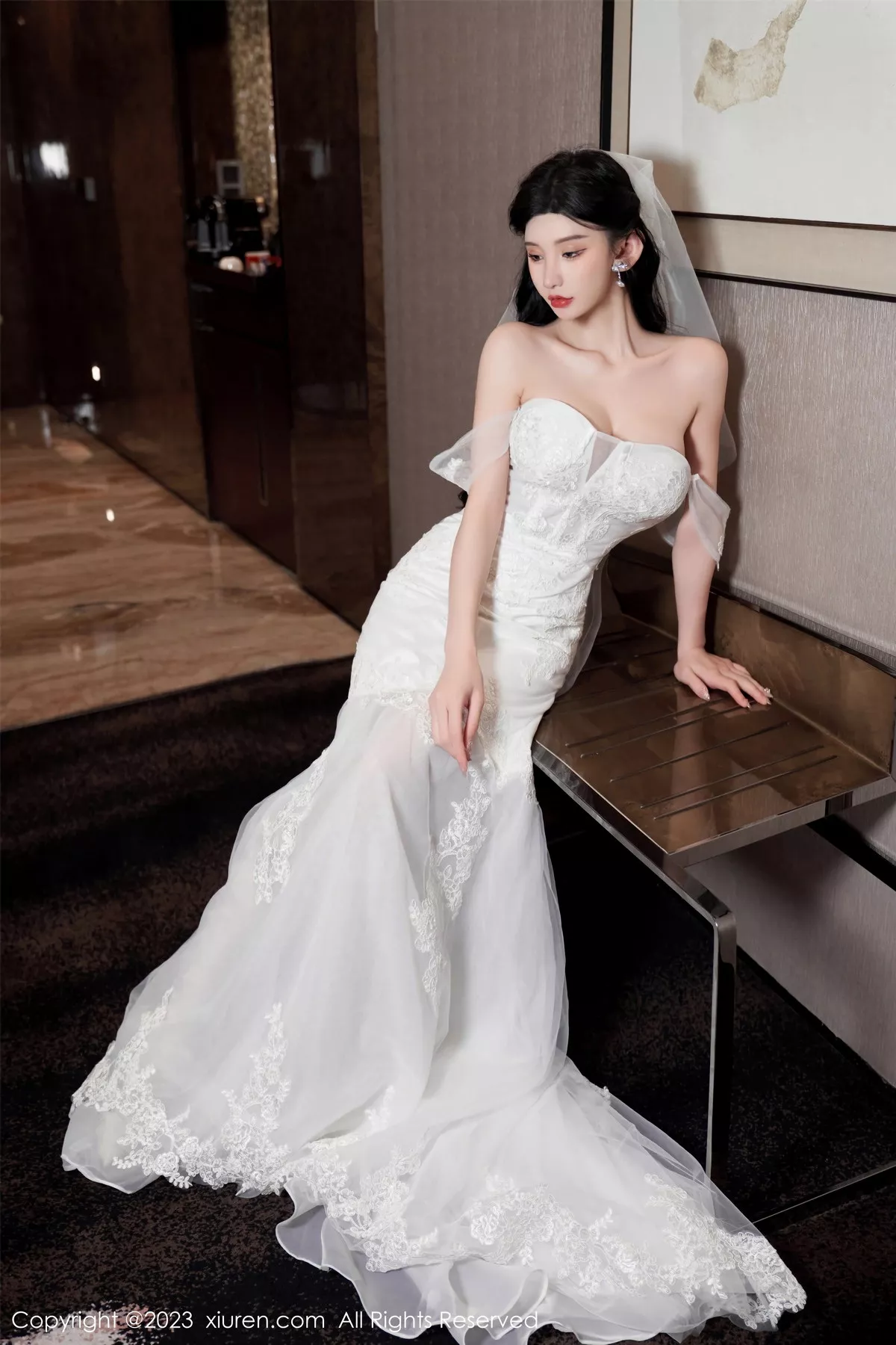 秀人集.com_[XiuRen秀人网]No.7463_女神周于希Sally性感白色婚纱+白色蕾丝情趣服饰完美诱惑写真100P