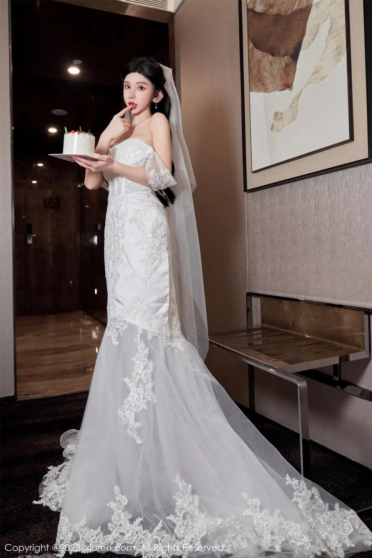 秀人集.com_[XiuRen秀人网]No.7463_女神周于希Sally性感白色婚纱+白色蕾丝情趣服饰完美诱惑写真100P