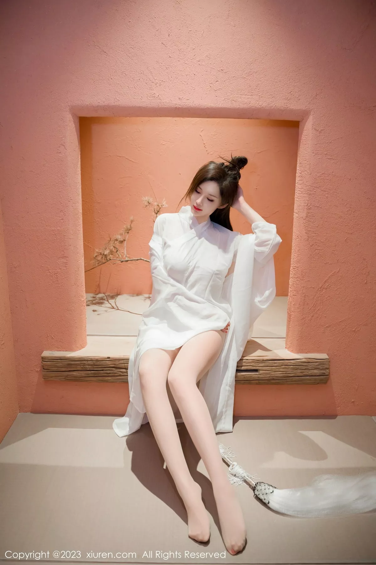 秀人集.com_[XiuRen秀人网]No.7466_女神Carol周妍希仙姑造型白色道袍服配超薄肉丝秀美腿诱惑写真95P