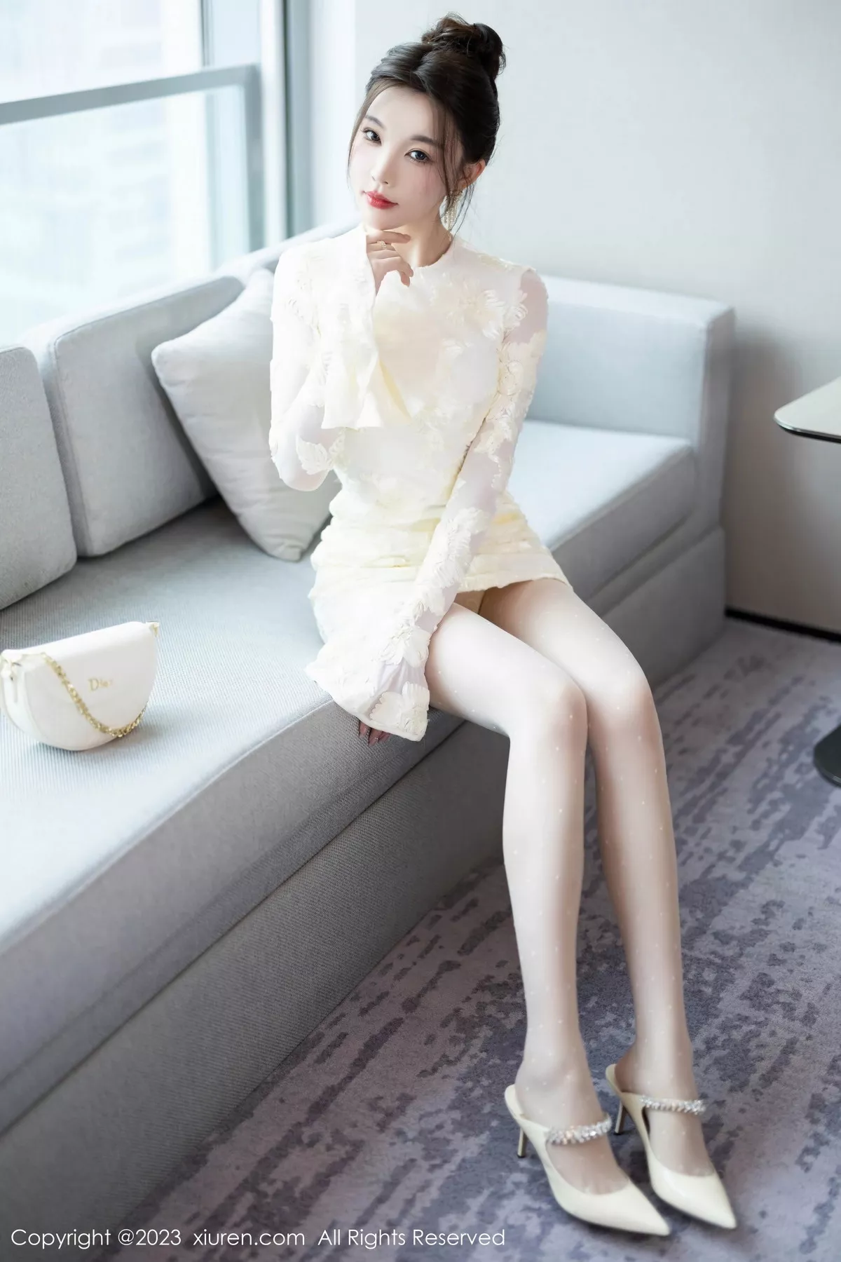 秀人集.com_[XiuRen秀人网]No.7476_女神徐莉芝性感淡黄连衣短裙+黄色情趣内衣秀惹火身材诱惑写真85P