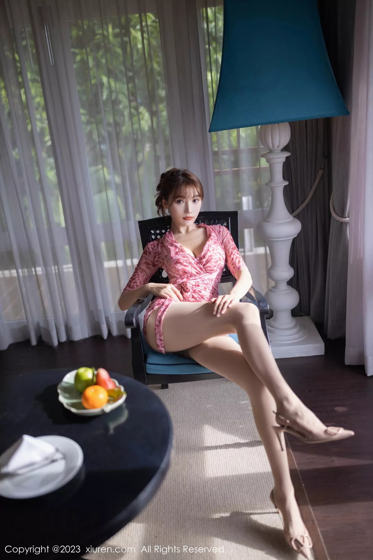 秀人集.com_[XiuRen秀人网]No.7501_模特陆萱萱性感粉色蕾丝内衣配超薄无内肉丝秀惹火身材诱惑写真77P