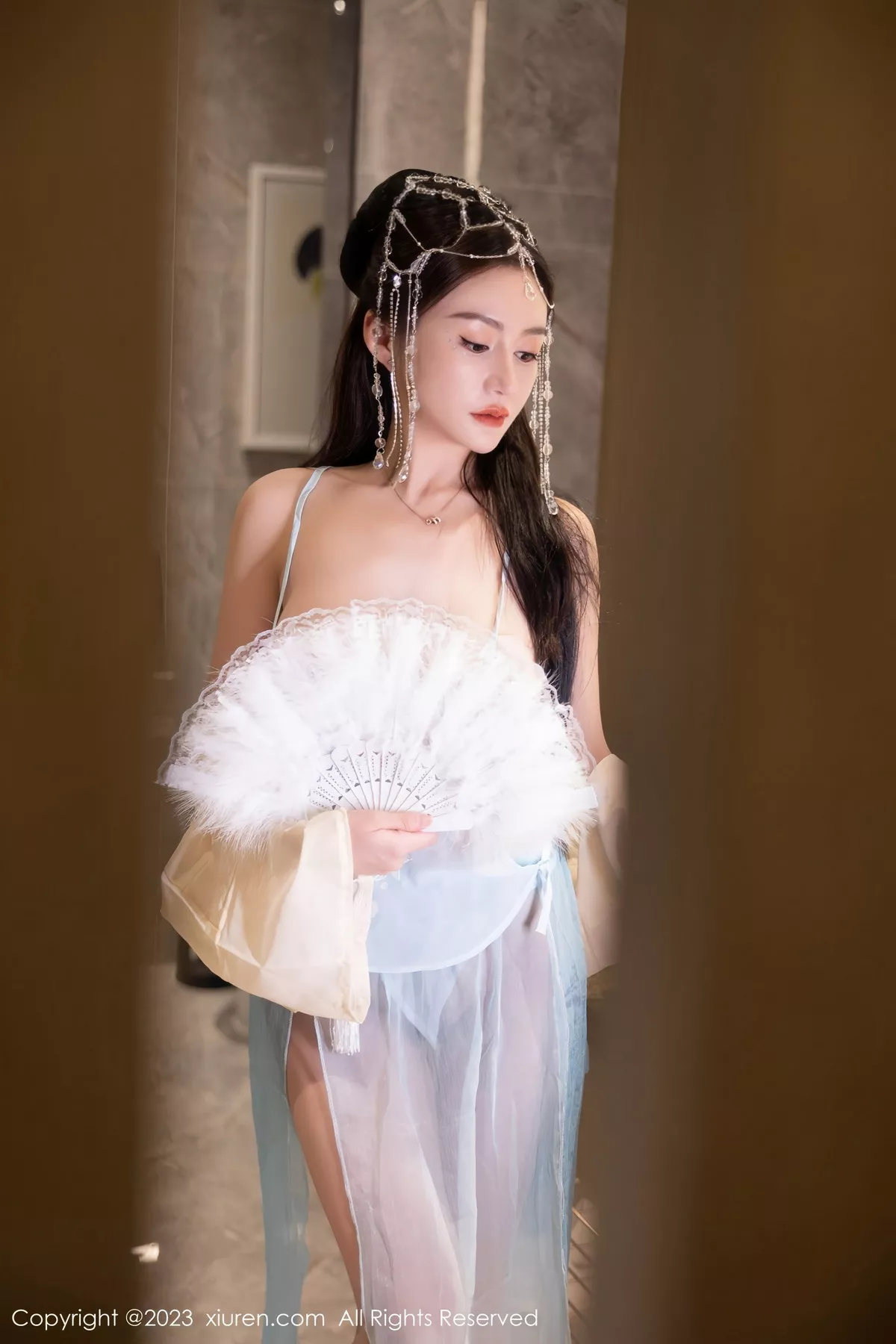 秀人集.com_[XiuRen秀人网]No.7514_模特唐宁宁私房浴室性感浅色薄纱古装服饰秀丰腴身姿诱惑写真75P