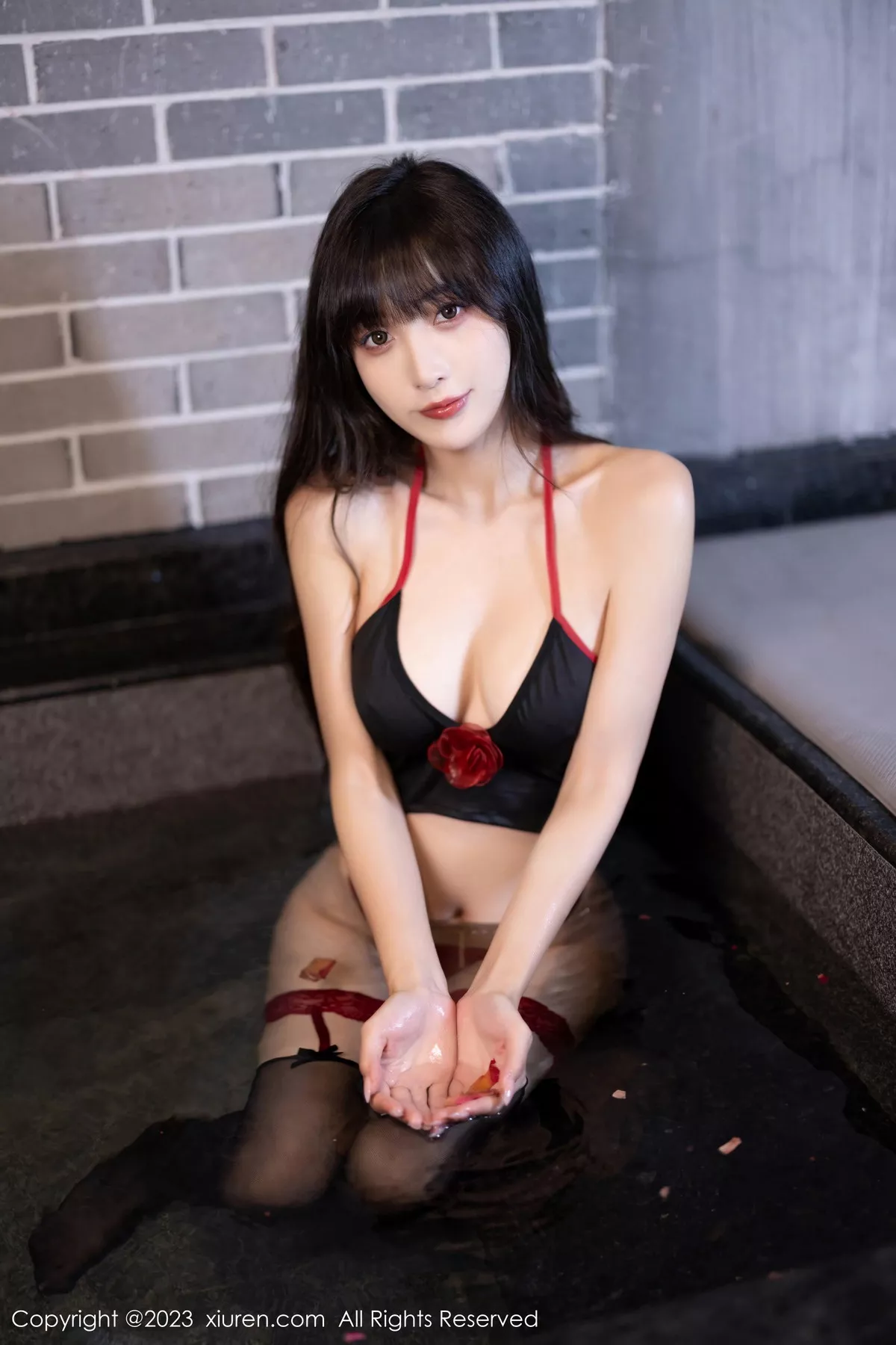 秀人集.com_[XiuRen秀人网]No.7529_模特林星阑私房浴室性感黑色内衣配黑丝吊袜秀曼妙身姿诱惑写真82P