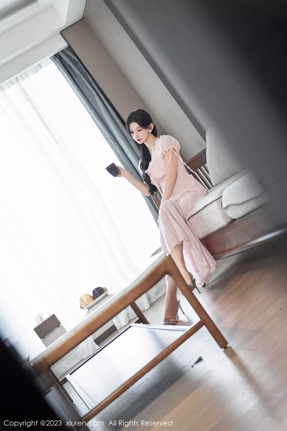 秀人集.com_[XiuRen秀人网]No.7615_女神周于希Sally私房性感粉色薄纱长裙透视秀惹火身材诱惑写真120P