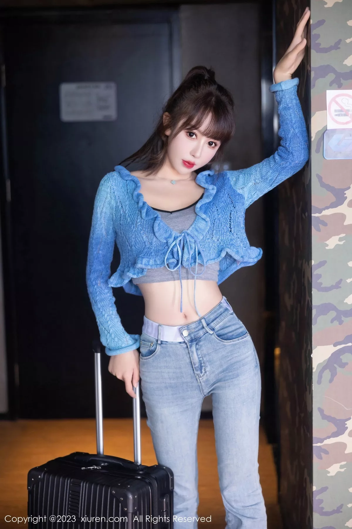 秀人集.com_[XiuRen秀人网]No.7540_模特白笑笑性感蓝色衣露灰色内衣配牛仔裤秀曼妙身姿诱惑写真80P