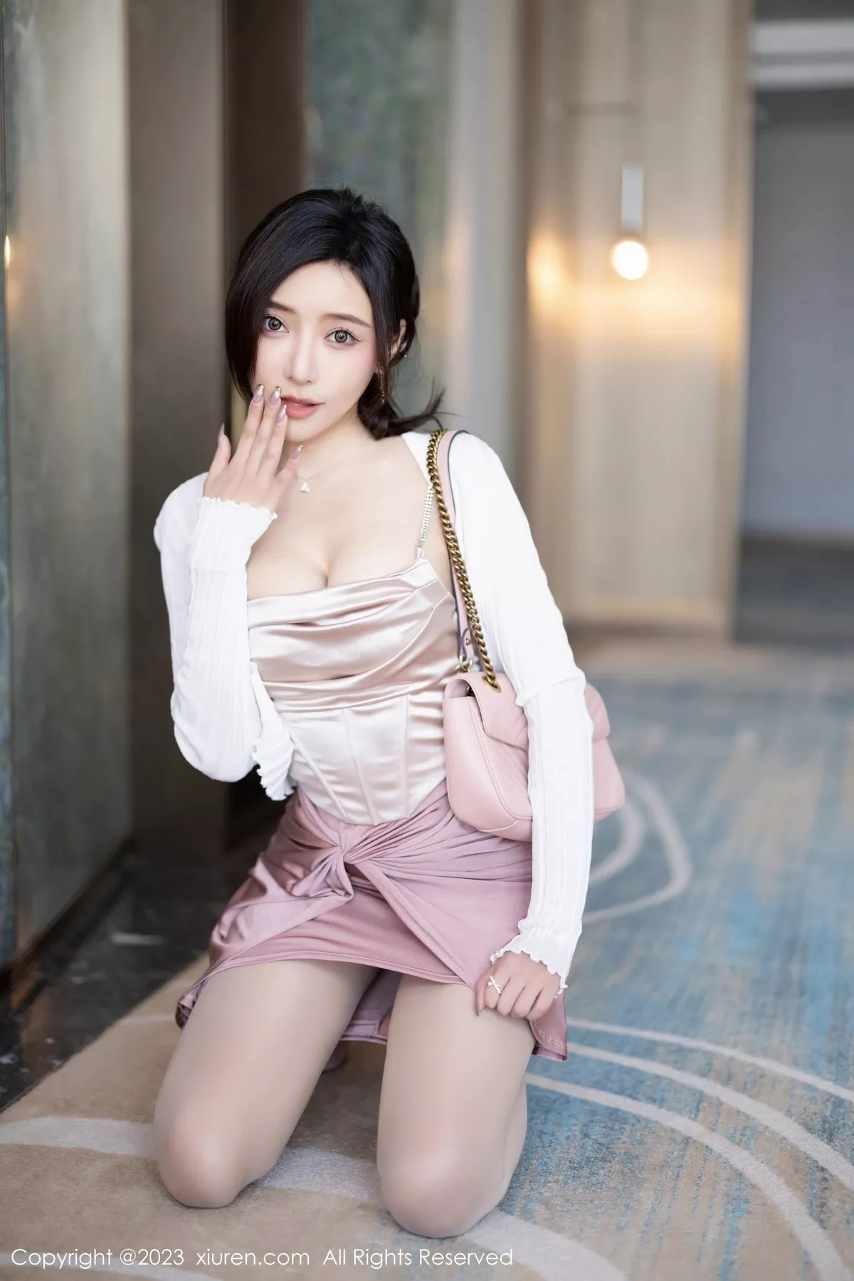 秀人集.com_[XiuRen秀人网]No.7640_女神王馨瑶yanni粉色连衣短裙+黑色情趣服秀完美身材诱惑写真88P