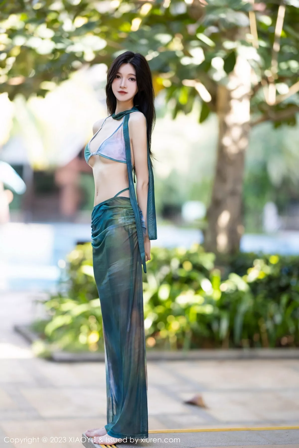 秀人集.com_[XiaoYu画语界]Vol.1146_模特程程程性感墨绿色比基尼+红色开胸服饰秀曼妙身姿诱惑写真86P