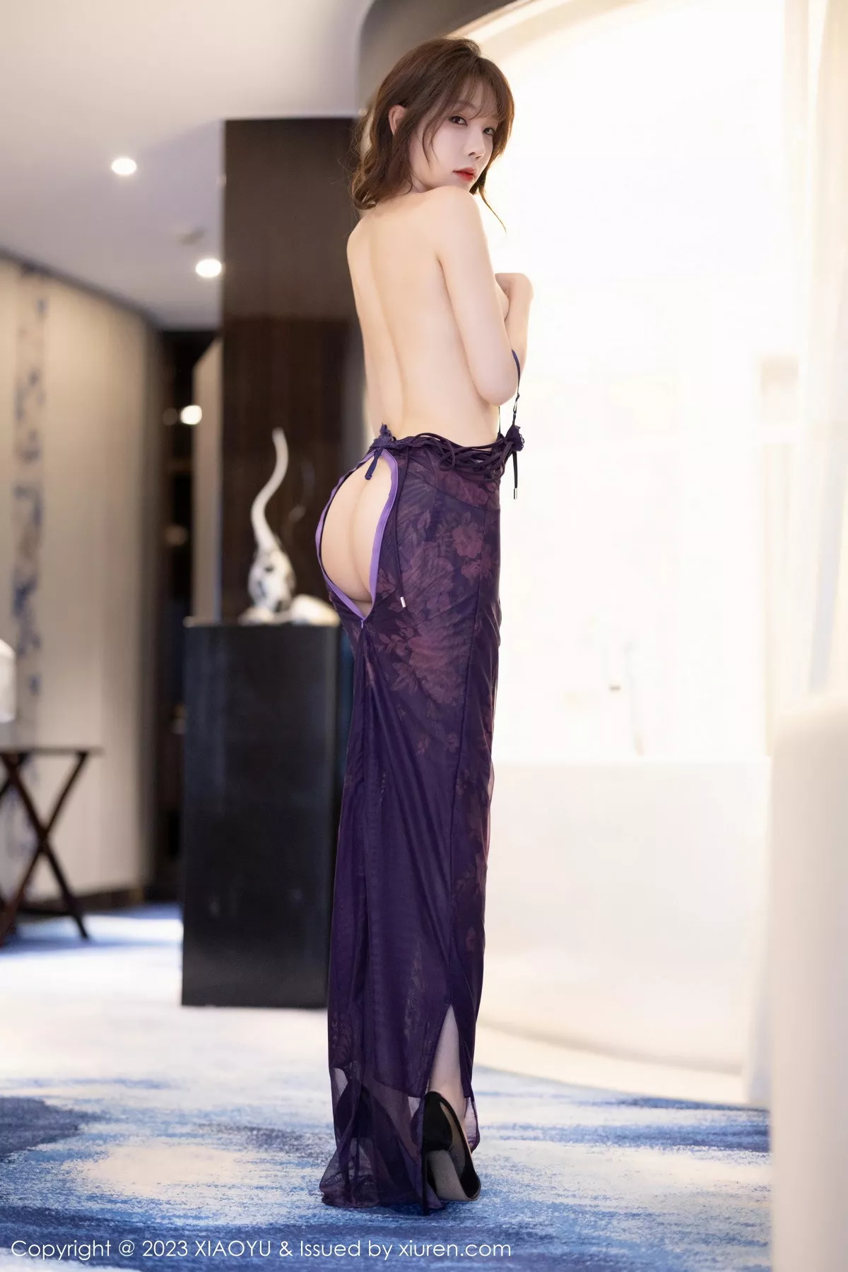 秀人集.com_[XiaoYu画语界]Vol.1147_女神徐莉芝Booty性感淡紫色吊带裙半脱秀曼妙身姿迷人诱惑写真92P