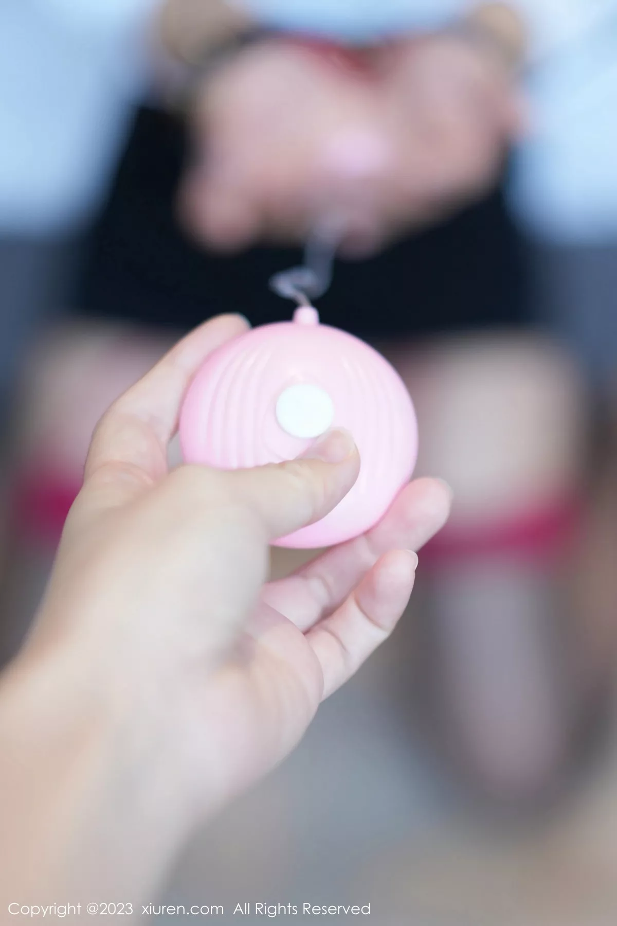 秀人集.com_[XiuRen秀人网]No.7678_模特谭小灵性感白T配黑短裙露黑丝吊袜秀惹火身材完美诱惑写真99P