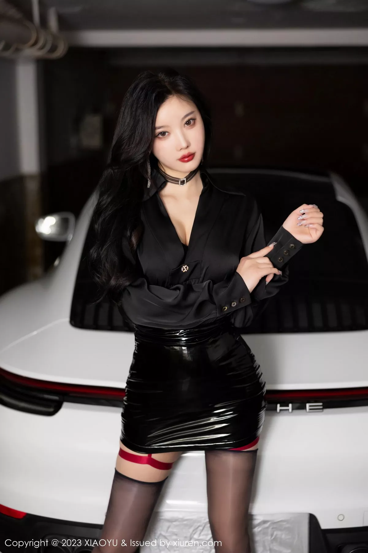 秀人集.com_[XiaoYu画语界]Vol.1148_女神杨晨晨Yome豪车主题黑色蕾丝情趣服饰秀丰腴身材诱惑写真83P