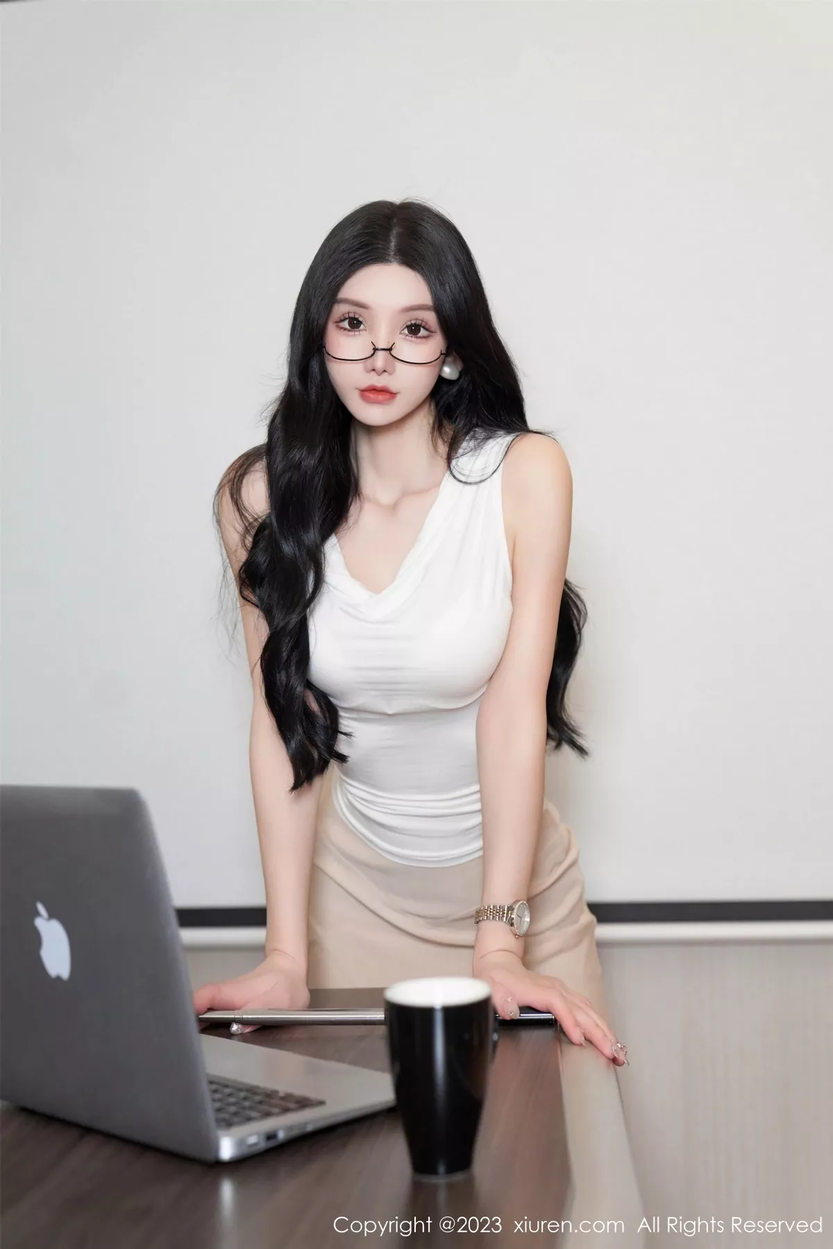 秀人集.com_[XiuRen秀人网]No.7682_女神周于希Sally内衣销售剧情超薄无内黑丝秀惹火身材诱惑写真90P