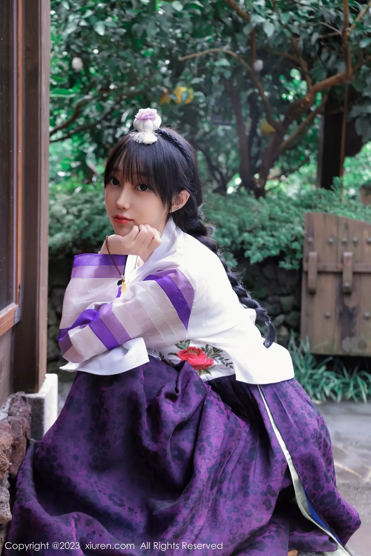 秀人集.com_[XiuRen秀人网]No.7677_模特玥儿玥er济州岛旅拍大长今服饰半脱秀完美身姿迷人诱惑写真66P