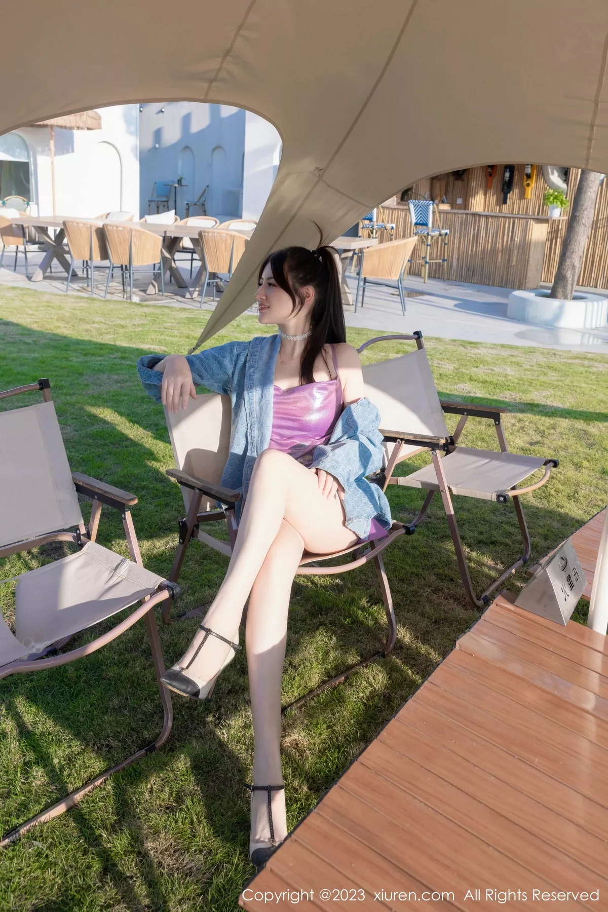 秀人集.com_[XiuRen秀人网]No.7565_模特诗诗kiki性感紫色吊带短裙+蓝灰死库水秀惹火身材诱惑写真80P