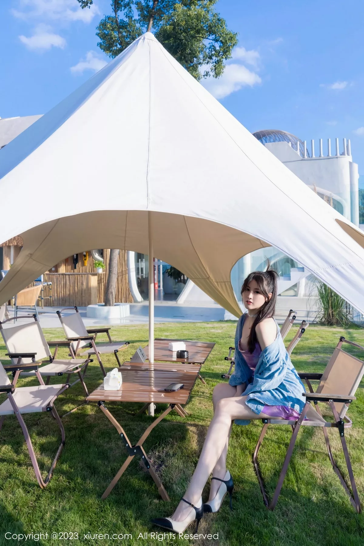 秀人集.com_[XiuRen秀人网]No.7565_模特诗诗kiki性感紫色吊带短裙+蓝灰死库水秀惹火身材诱惑写真80P