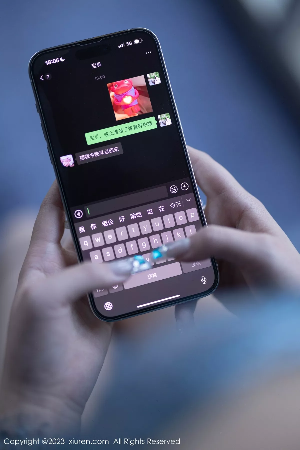 秀人集.com_[XiuRen秀人网]No.7732_女神杨晨晨蓝灰色薄纱旗袍+性感淡蓝情趣服秀惹火身材诱惑写真82P