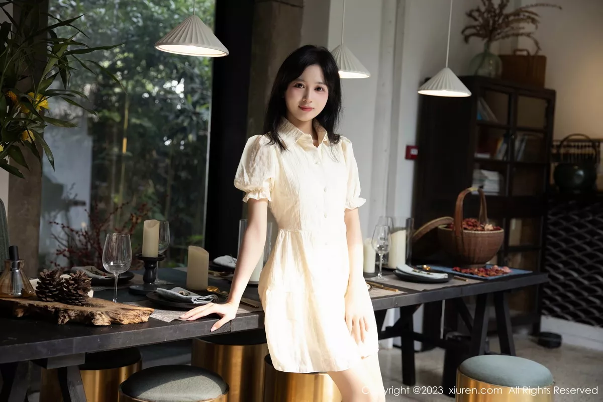 秀人集.com_[XiuRen秀人网]No.7742_模特糖豆sisi性感淡黄连衣裙露白色蕾丝内衣配原色丝袜诱惑写真62P