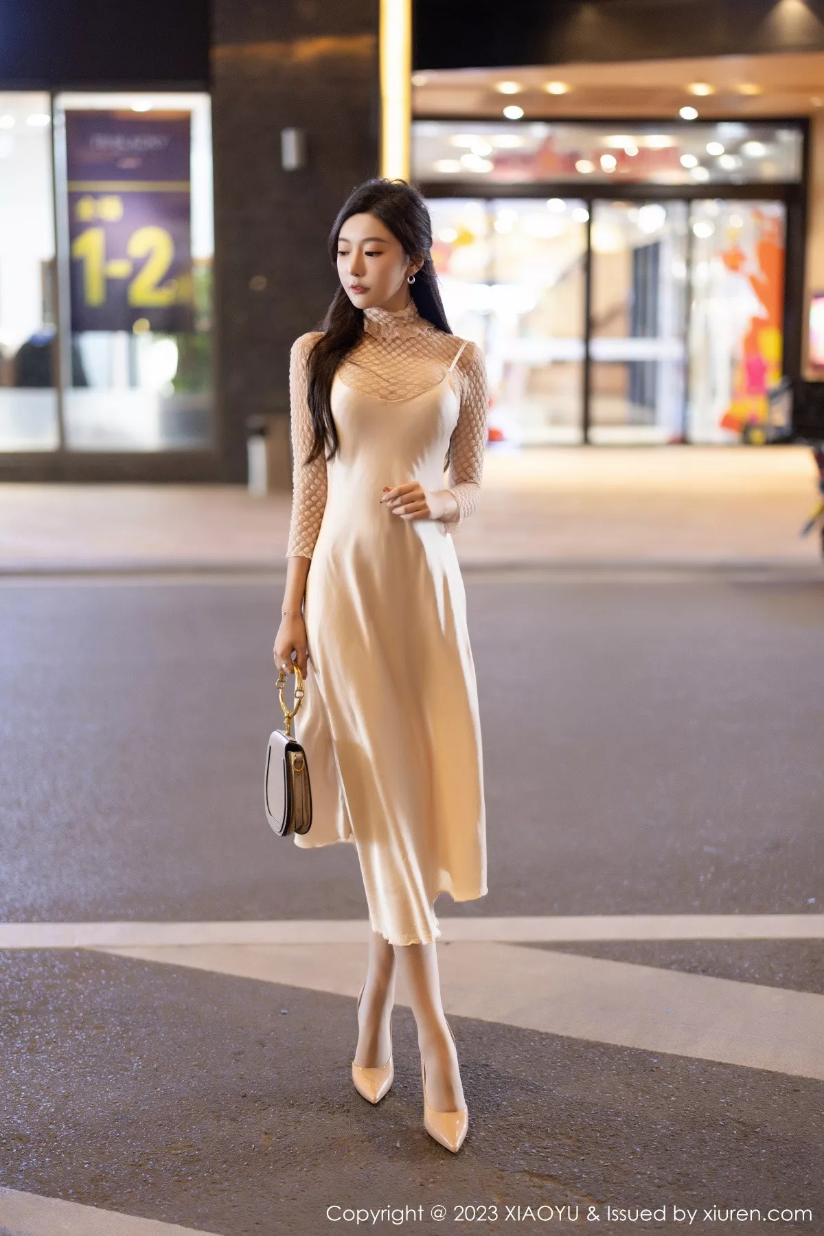 秀人集.com_[XiaoYu画语界]Vol.1157_女神王馨瑶淡黄色连衣短裙+性感网纱情趣服秀惹火身材诱惑写真85P