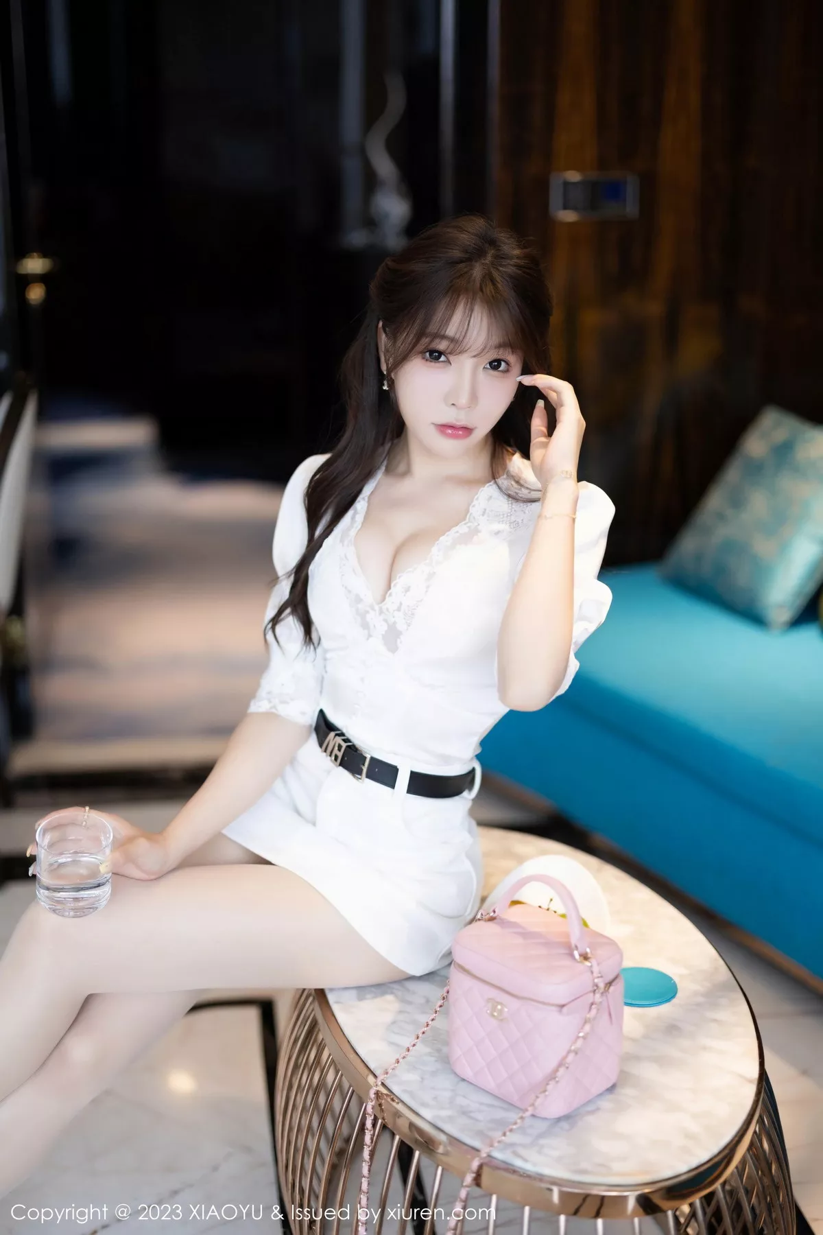 秀人集.com_[XiaoYu画语界]Vol.1158_女神徐莉芝性感连衣短裙+银白色高叉连体衣秀曼妙身姿诱惑写真83P