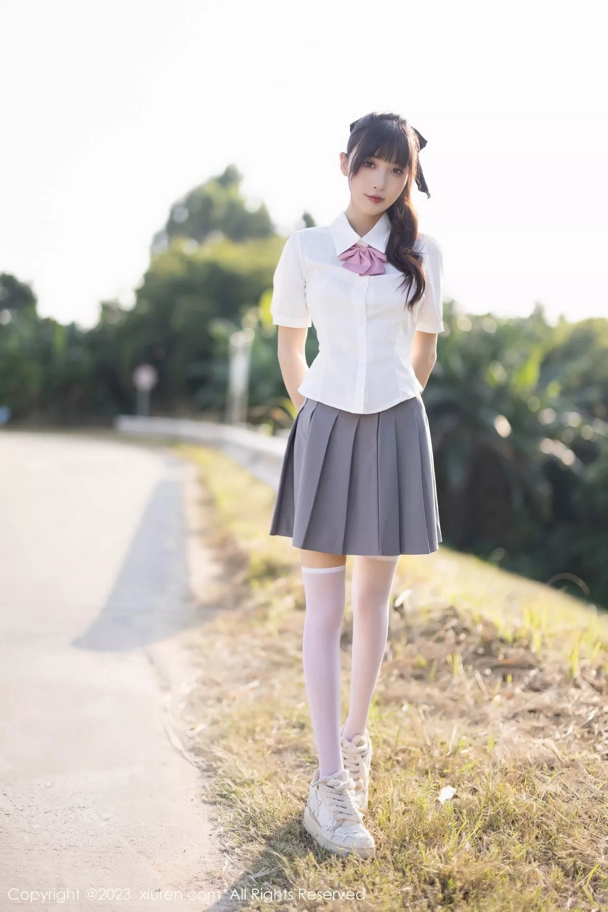 秀人集.com_[XiuRen秀人网]No.7771_模特林星阑性感白T配灰短裙露白色蕾丝内衣秀曼妙身姿诱惑写真83P