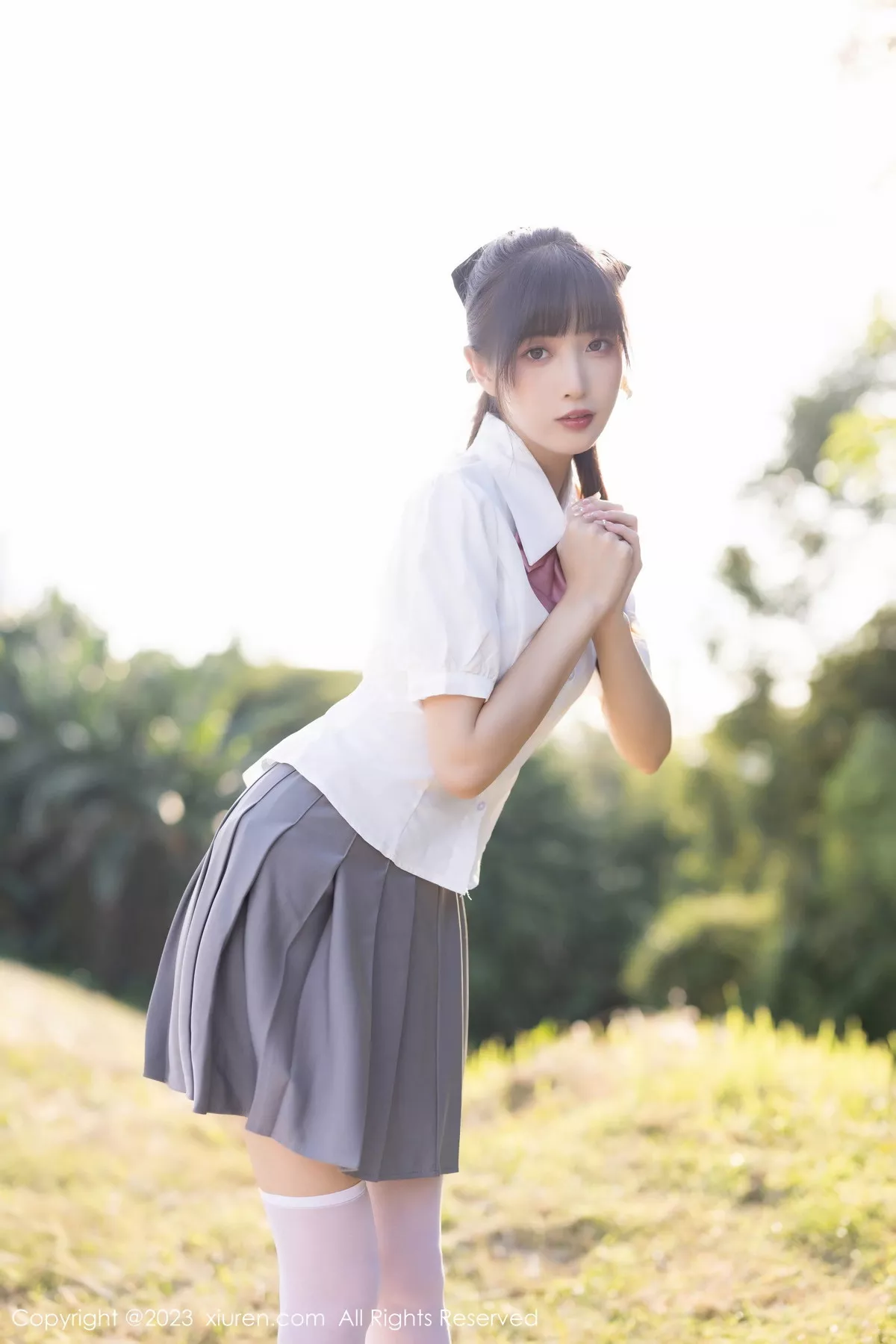 秀人集.com_[XiuRen秀人网]No.7771_模特林星阑性感白T配灰短裙露白色蕾丝内衣秀曼妙身姿诱惑写真83P