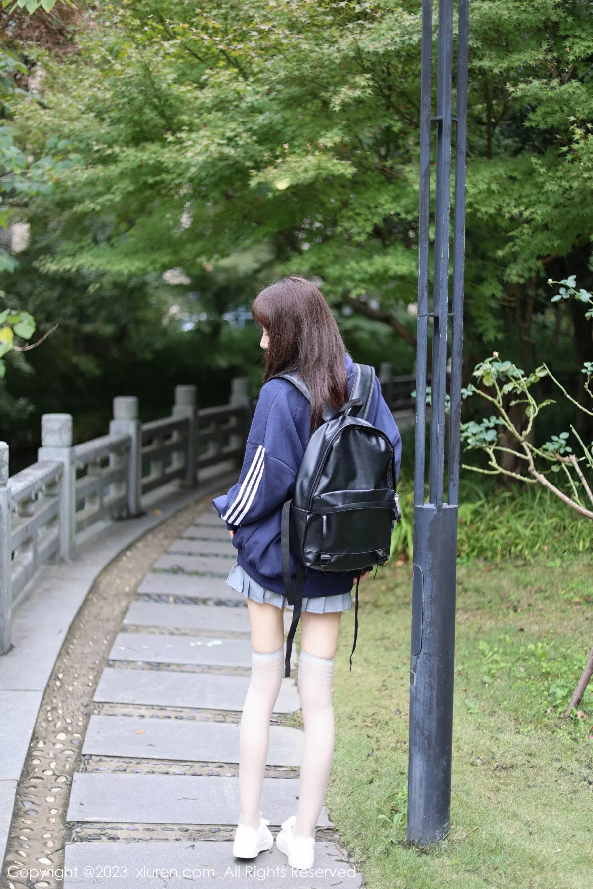 秀人集.com_[XiuRen秀人网]No.7784_模特韩系学妹性感蓝色休闲服饰露灰色轻透连体内衣迷人诱惑写真69P