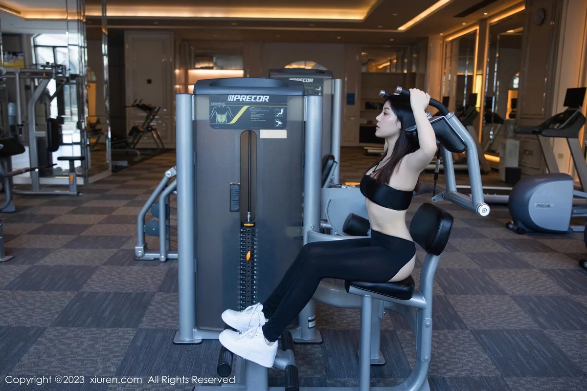 秀人集.com_[XiuRen秀人网]No.7819_模特合集女神豆瓣酱健身所场景性感瑜伽服饰秀完美身材诱惑写真71P