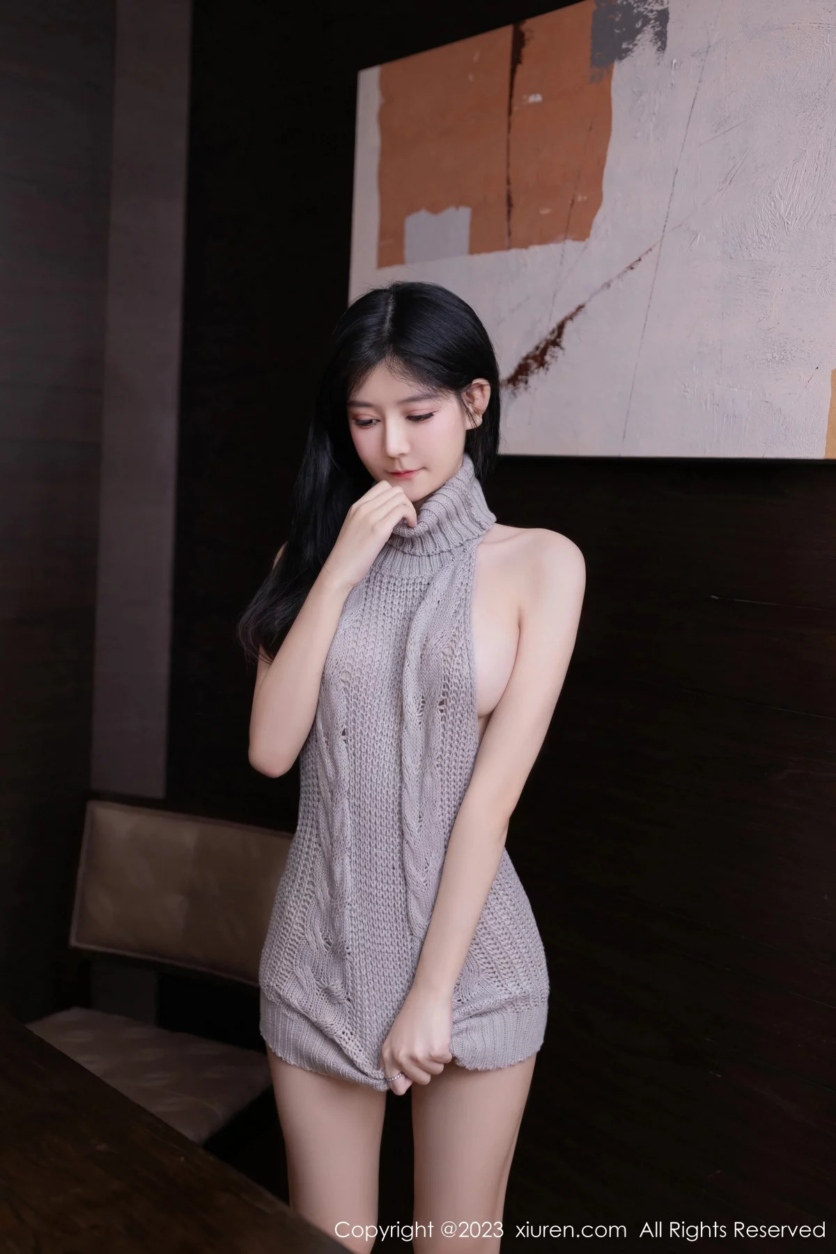 秀人集.com_[XiuRen秀人网]No.7818_模特幼幼性感开背灰色毛线衣多面视角秀完美身材撩人诱惑写真80P