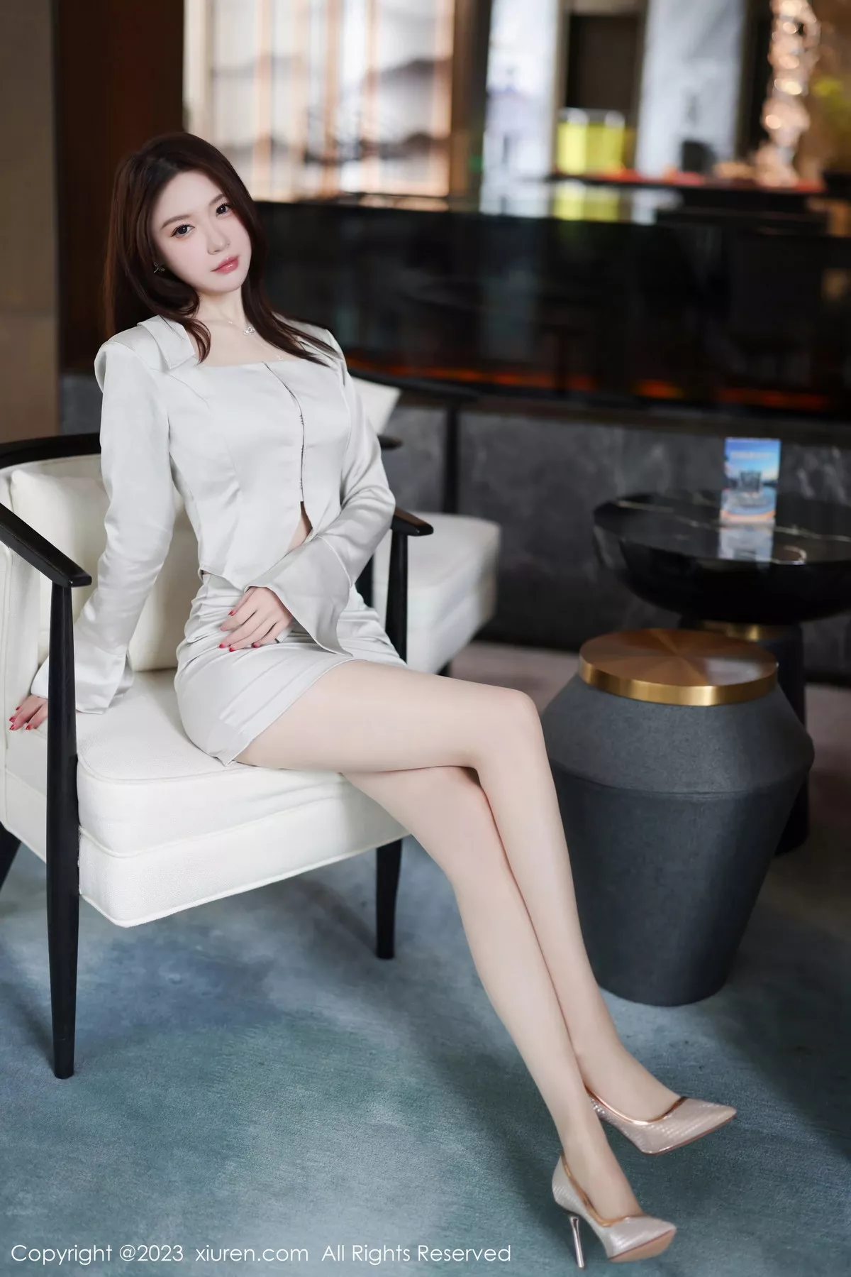 秀人集.com_[XiuRen秀人网]No.7709_模特梦心玥浅灰色套装露浅色内衣配开档肉丝秀曼妙身姿诱惑写真88P