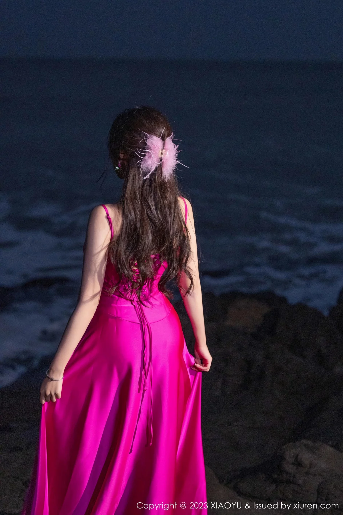 秀人集.com_[XiaoYu画语界]Vol.1174_女神王馨瑶yanni红色吊带连衣长裙+黑色蕾丝情趣服迷人诱惑写真84P