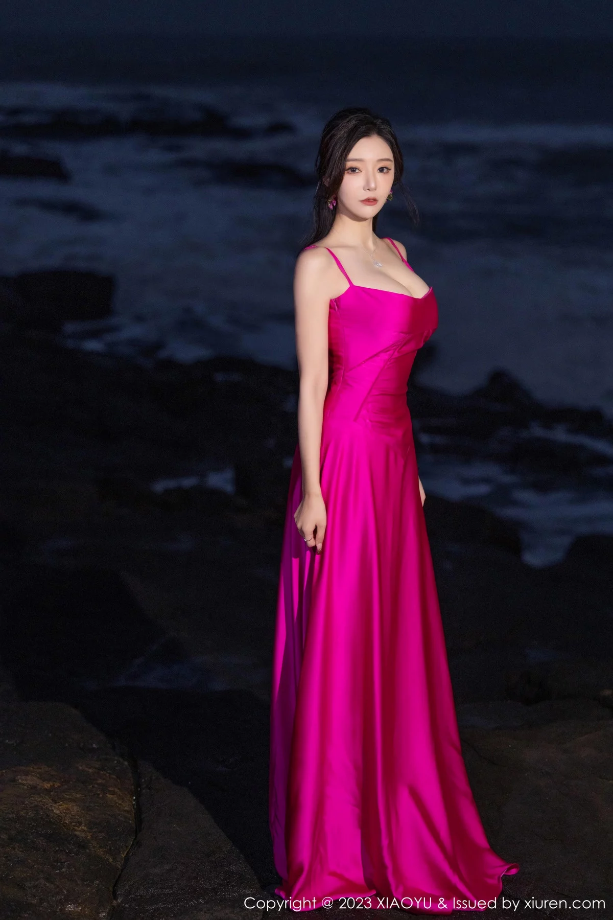 秀人集.com_[XiaoYu画语界]Vol.1174_女神王馨瑶yanni红色吊带连衣长裙+黑色蕾丝情趣服迷人诱惑写真84P