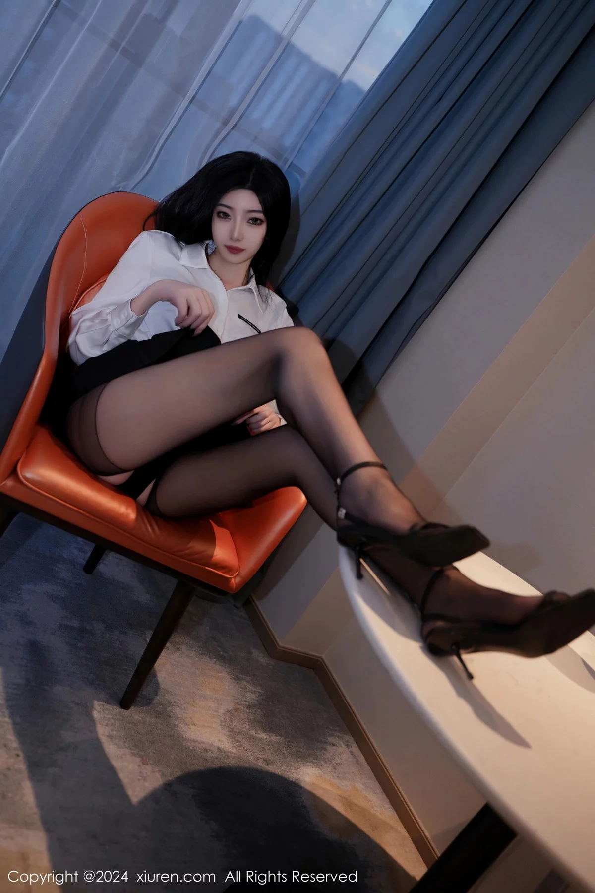 秀人集.com_[XiuRen秀人网]No.7894_模特安琪Yee性感白上衣配黑短裙露黑色内衣秀惹火身材诱惑写真77P