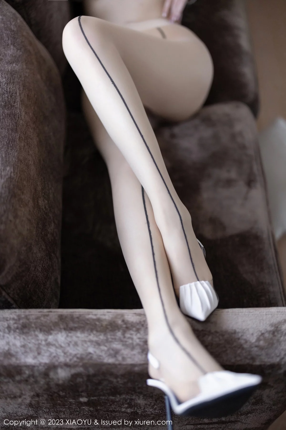 秀人集.com_[XiaoYu画语界]Vol.1167_模特玥儿玥er性感浅粉色连衣长裙配超薄肉丝秀完美身材诱惑写真82P