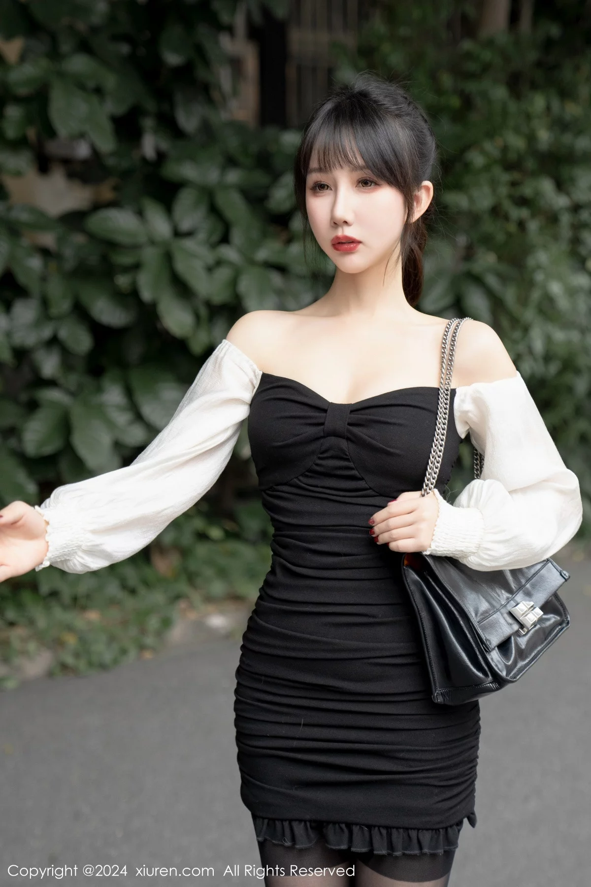 秀人集.com_[XiuRen秀人网]No.7930_模特波巧酱Al女友主题私房大尺度全果秀火辣身材遮点诱惑写真86P